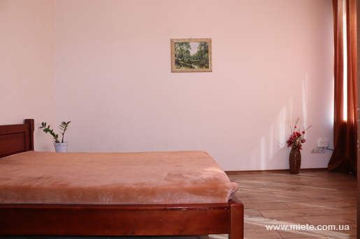 Квартира посуточно по ул. Генуэзская, 5 (Одесса)
