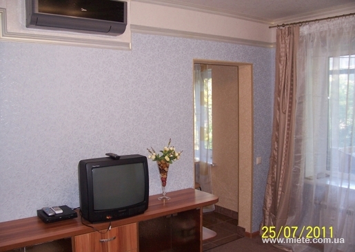 Квартира посуточно по ул. Нижнекурганская, 9 (Донецк)