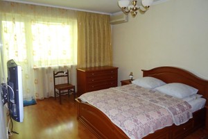 Сдам квартиру посуточно, понедельно в центре Днепра