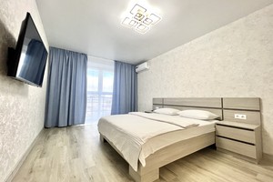 Новейшая квартира, новый дом, шикарная панорама на город