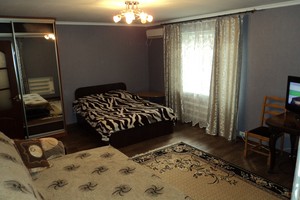 Сдам 1-комнатную квартиру в Славянске посуточно, центр города