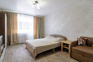 Подобово 1-кімнатна квартира в центрі міста Суми, новобудова