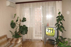 Здається 3х кімнатна квартира в м. Донецьк
