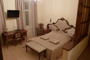 Однокімнатна квартира в самому центрі Києва