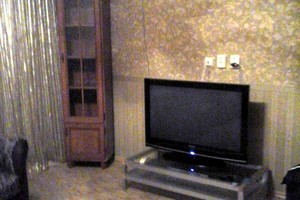 Сдается трехкомнатная на Калиновой в Индустриальном районе
