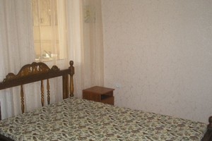 Двокімнатна квартира на землі 2 хвилини до моря