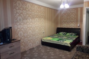 Уютная квартира в Оболонском районе для семья из трех человек
