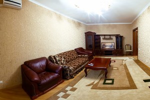 Двухкомнатная квартира в первой линии от моря 