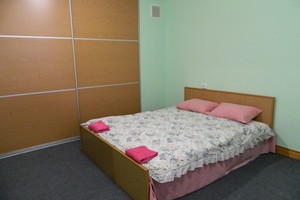 Оренда однокімнатної квартири подобово в 5 хв. до площі Ринок