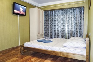 Квартира на Оболоне, 2 минуты от метро Героев Днепра