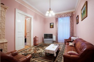 Трехкомнатная квартира люкс класса во Львове