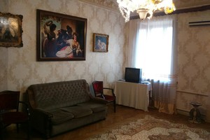 Сдам посуточно 3-комнатную квартиру в центре Одессы, Горсад