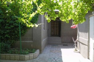 Двокімнатний будинок в самому центрі міста