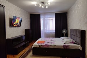 2-комнатная квартира возле центра города