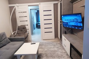 Стильна двокімнатна квартира, центр, Ботанічний сад