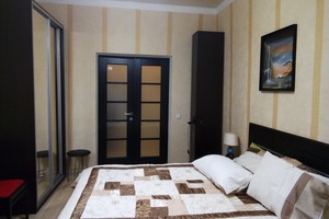 Однокімнатна комфортабельна квартира на Сегедській