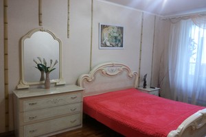Посуточно, почасово 1к квартира на Салтовке
