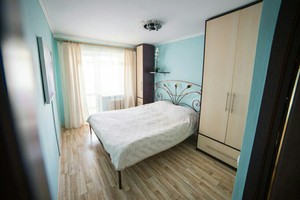 Большая 3-комнатная квартира посуточно возле Форума в центре Львова