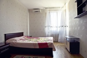 Квартира в центре с видом на море