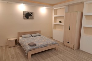 Двухкомнатная квартира в исторический центре