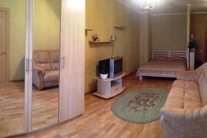 Однокімнатна квартира в центрі міста для 4 гостей, Гірничий університет