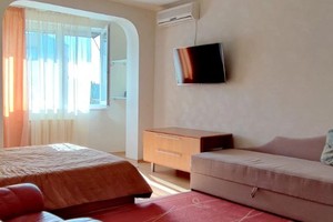Уютная квартира, Таирово, до моря 15 мин на машине
