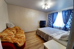 Затишна квартира біля станції метро Вирлиця, Харківська