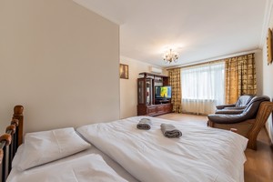 Однокомнатная с джакузи, центр, метро Дворец Спорта