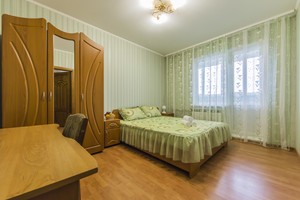 Уютная, видовая 3-х комнатная квартира у метро Академгородок