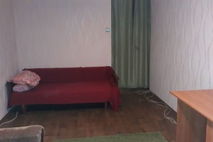 Квартира на 3 спальних місця, метро Академіка Барабашова 15 хв