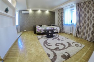 Сдам 1 комнатную квартиру на Русановке, метро Левобережная