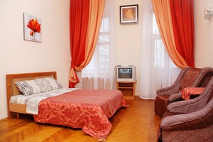 1-но комнатная в самом центре Киева