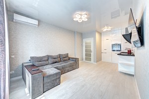 1 комнатная Lux, Левый берег