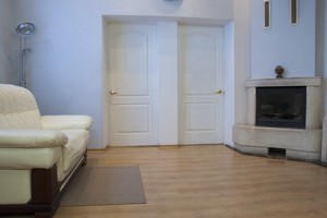 3 кімнатна квартира у центрі Львова
