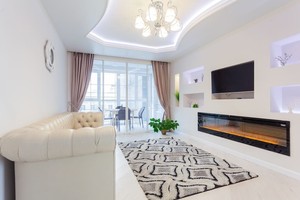 3-комн VIP квартира возле Оперы, Крещатика