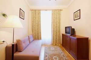 Компактна квартира для 2 чоловік, 5 хв. до Площі Ринок