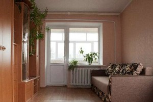 Посуточно однокомнатная в р-не Красного моста