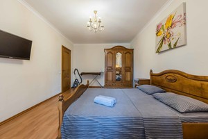 2к квартира на Бассейной, м. Дворец Спорта