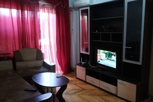 Сдам посуточно и почасово 2-комнатную квартиру в районе Козак-Палац