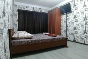 1-кімнатна в Оболонському районі Києва біля метро Героїв Дніпра